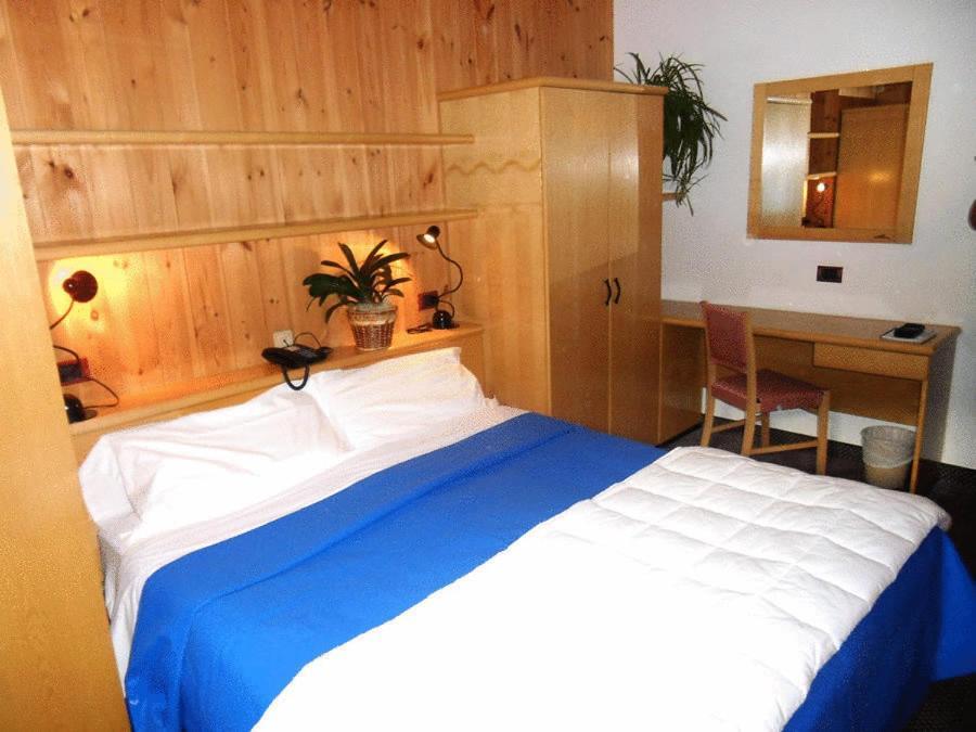 Hotel Santa Caterina Санта-Катерина-Вальфурва Екстер'єр фото