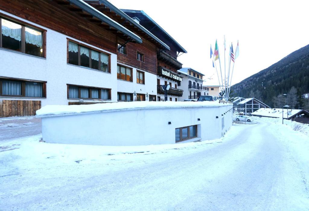 Hotel Santa Caterina Санта-Катерина-Вальфурва Екстер'єр фото