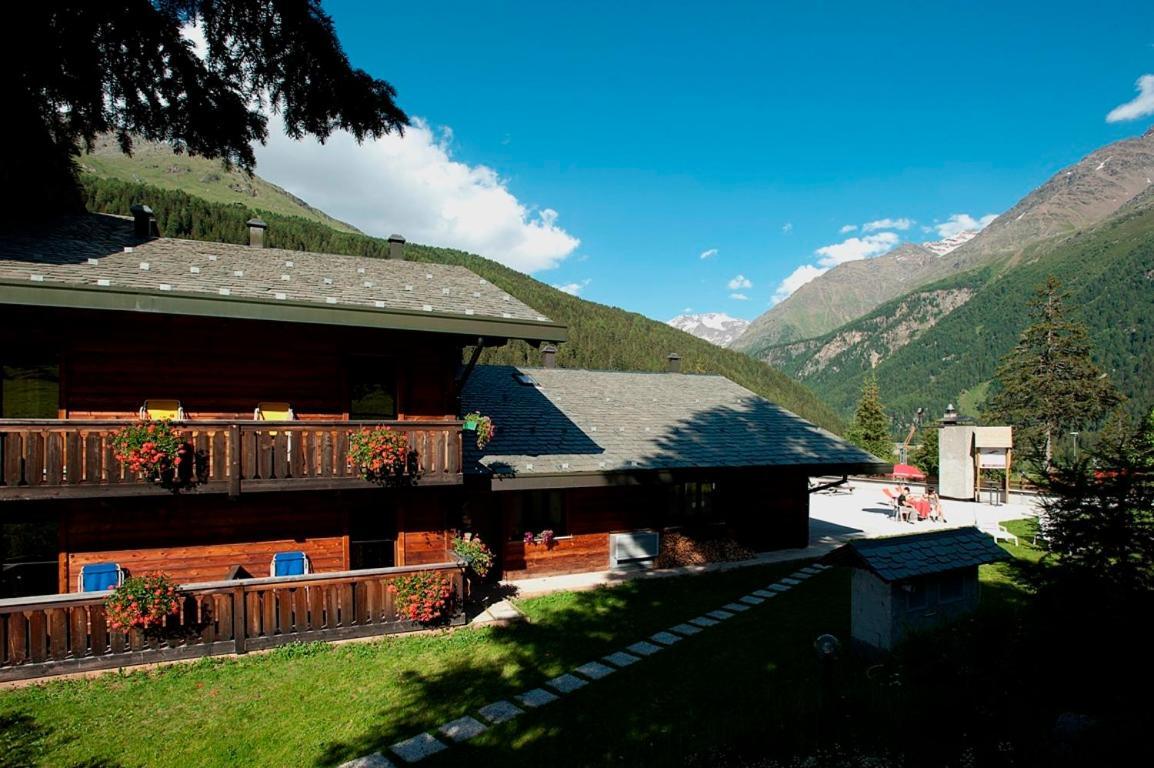 Hotel Santa Caterina Санта-Катерина-Вальфурва Екстер'єр фото